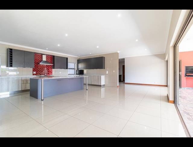 4 BEDROOM PROPERTY TO RENT IN CHANCLIFF